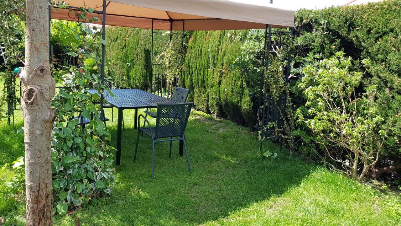 Appartamento Dolcitalia In Lazise Eksteriør bilde